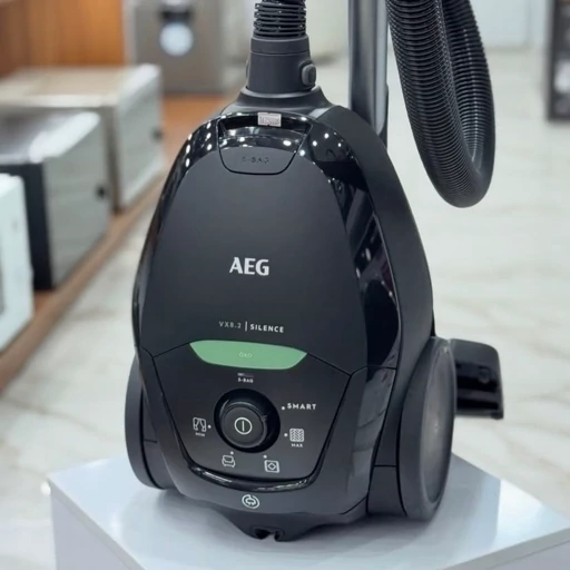 جاروبرقی آاگ مدل AEG VX82-1-OKO